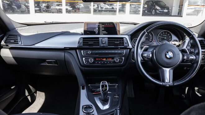 2013 Bmw 320i 320i M Sports , Parking sensors image 322238