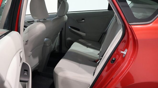 2014 Toyota Prius Climate control – Steering wheel controls image 321749