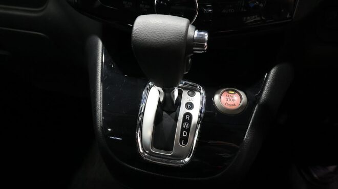 2012 Nissan Serena Hybrid Highway Star G S image 322562