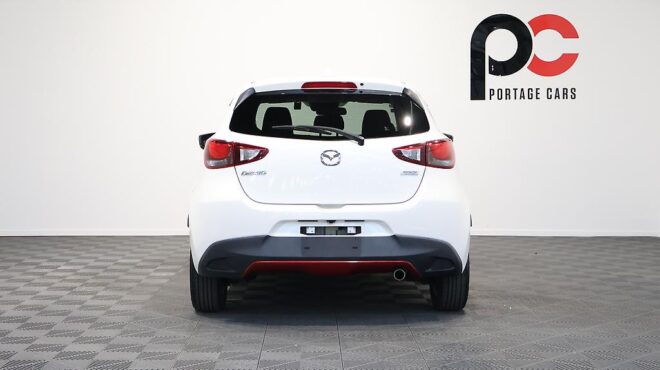 2017 Mazda Demio 13S Touring image 322085