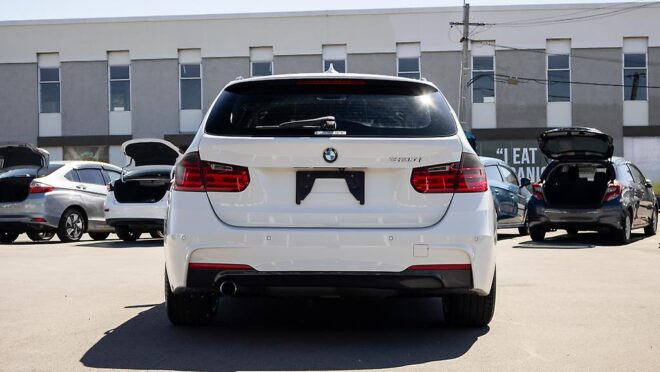2013 Bmw 320i 320i M Sports , Parking sensors image 322236