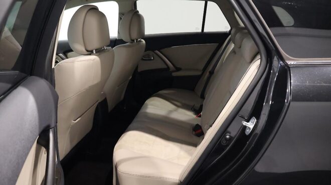 2013 Toyota Avensis image 322510