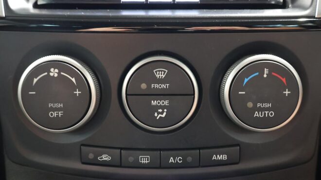 2013 Mazda Premacy image 322496