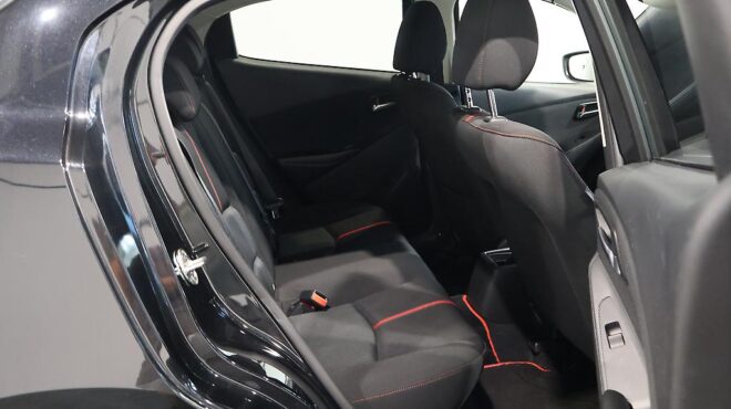 2016 Mazda Demio image 322198