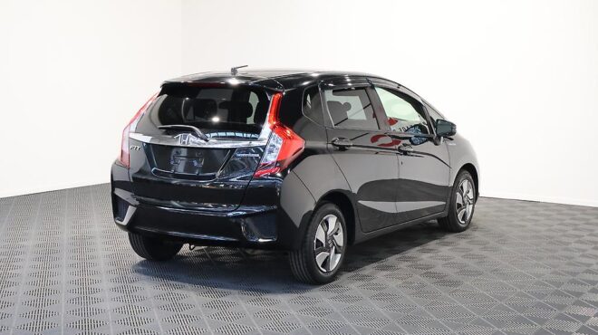 2013 Honda Fit Hybrid L Package image 321700