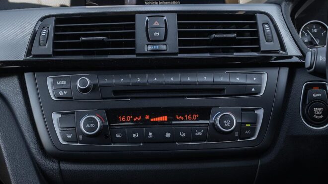 2013 Bmw 320i 320i M Sports , Parking sensors image 322248